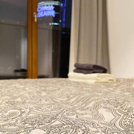 Exclusive 2Br! Apartment Near City Center +Netflix Варшава Экстерьер фото